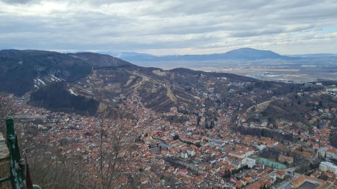 Pensiunea Kyfana Zărneşti Eksteriør billede